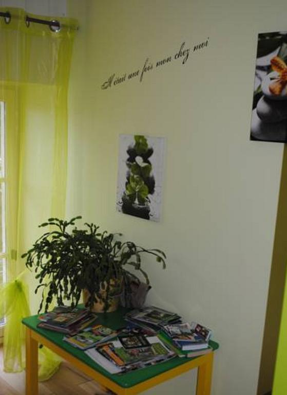 La Poussardiere Saint-Martin-sous-Mouzeuil Chambre photo